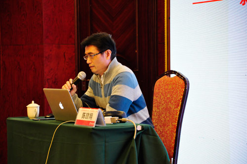 專題講座：《愛(ài)與科學(xué)：新家庭教育的四重境界》——陳建翔教授